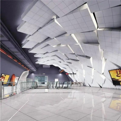 La fachada de aluminio sólida de PVDF artesona el polvo del poliéster cubrió 2000x4000m m