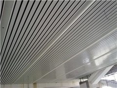 techo de aluminio del metal de la tira de G de la altura de 15m m para la estación de metro