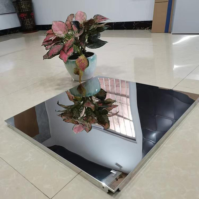 espejo de acero inoxidable SS304 superficial de la rayita del panel de techo de 0.5m m