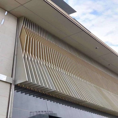 La fachada exterior del bafle triangular artesona 4000m m de aluminio 2.85m m densamente