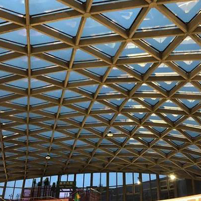 Los 1100 paneles de techo ligeros gruesos de aluminio del diseño 0.3mm-1.2m m del techo del metal