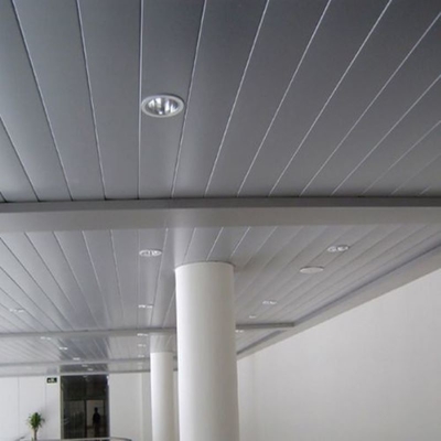 Tamaño modificado para requisitos particulares techo de aluminio del metal de la tira de C y altura del color 16m m