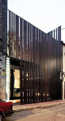 Grueso moderno 0.9m m del techo de la rejilla de 250x250m m con diseño cuadrado del borde
