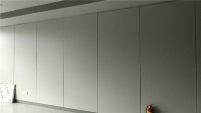 Grueso de aluminio del panel 0.7m m del panal de la prenda impermeable 1500x2000m m