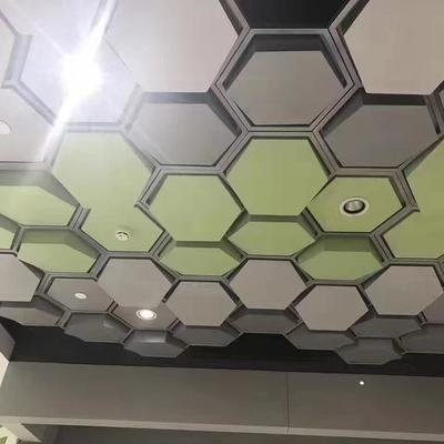 Clip hexagonal del color adaptable en el techo 404m m para la estación de metro