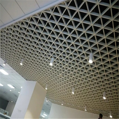 rejilla de aluminio del techo de la célula de 100*100*100m m del grueso abierto triangular del techo 0.5m m